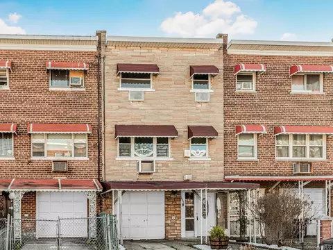 1466 Stickney Pl, New York, NY 10469