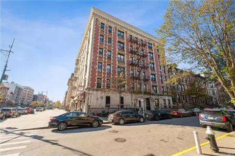 100 W 121 St #64, New York, NY 10027