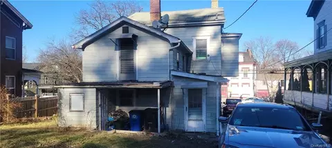 77 Montgomery St, Poughkeepsie, NY 12601