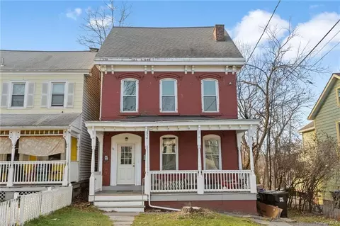 66 Delafield St, Poughkeepsie, NY 12601