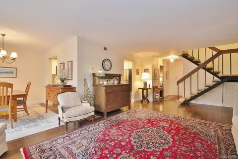 193 Martling Ave, Greenburgh, NY 10591