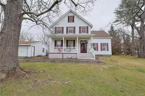 91 Prospect Hill Rd, Newburgh, NY 12589
