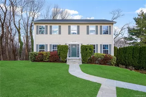 27 Joan Ave, Greenburgh, NY 10607