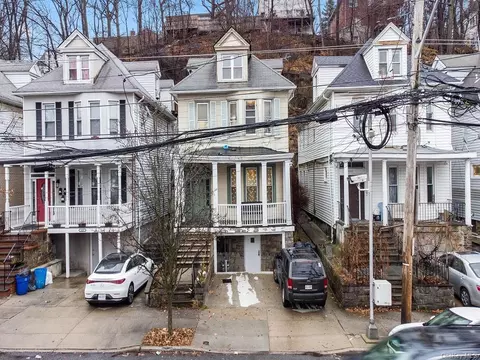 440 Park Hill Ave, Yonkers, NY 10705
