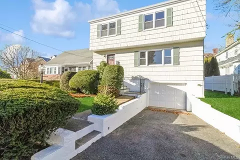 536 Tompkins Ave, Rye, NY 10543