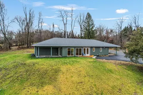425 County Route 1, Warwick, NY 10990