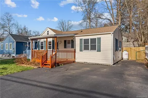 46 Orchard Rd, Putnam Valley, NY 10579
