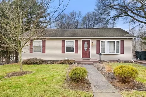14 Wileman Ave, Walden, NY 12586