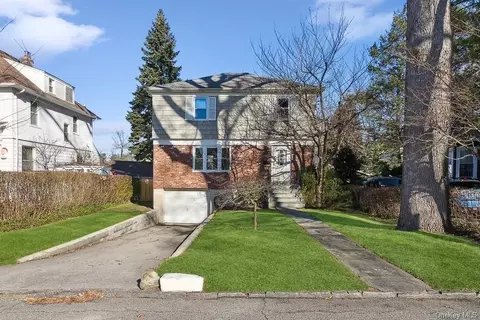 67 Lee Ave, Scarsdale, NY 10583