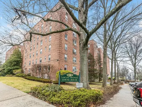 70 Locust Ave #506B, New Rochelle, NY 10801