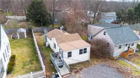 48 Princeton Rd, Kent, NY 10512