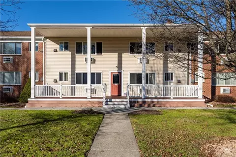 92 Osborne Hill Rd #A7, Wappinger, NY 12590