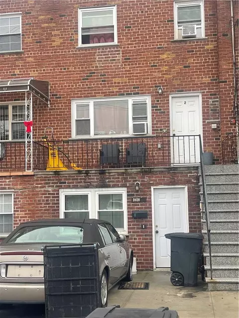 2728 Hone Ave, New York, NY 10469
