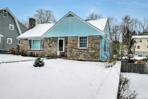 1558 Boulevard, Peekskill, NY 10566
