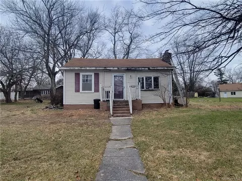 207 Sunset Ter, Monroe, NY 10950