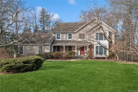 16 Brookside Dr, Goshen, NY 10924