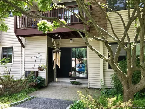 607 Vista On The Lk, Carmel, NY 10512