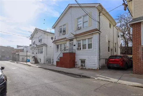 152 Brighton 10th St, Brooklyn, NY 11235