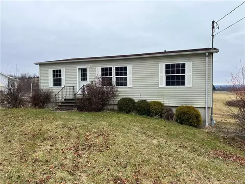 1016 County Route 12, Wawayanda, NY 10958