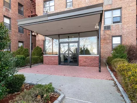1 Remsen Rd #3L, Yonkers, NY 10710
