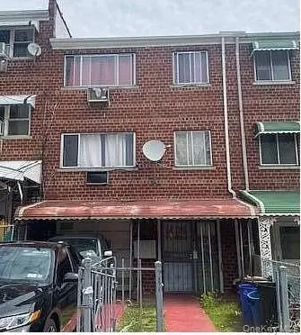 3340 Wickham Ave, New York, NY 10469