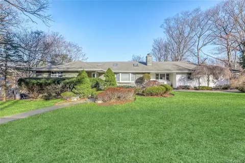 76 Carlton Rd, Ramapo, NY 10952