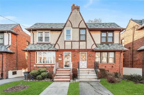 1931 Narragansett Ave, New York, NY 10461