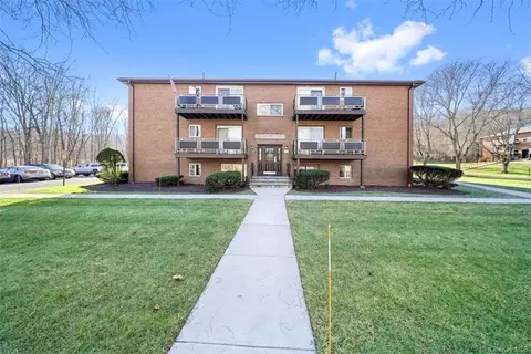 37 Tanager Rd #3701, Monroe, NY 10950