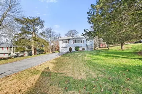 11 Houston Ave, Monroe, NY 10950