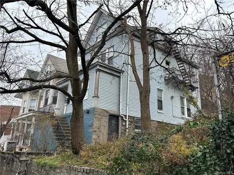 1754 Undercliff Ave, Bronx, NY 10453