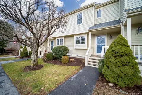 4003 Buttonwood Ln, Carmel Hamlet, NY 10512