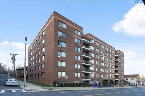 25 Lake St #5J, White Plains, NY 10603