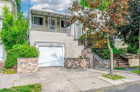 71 Sterling Ave, Yonkers, NY 10704