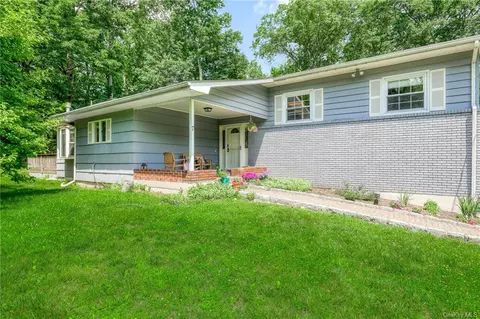 7 Scotford St, Ramapo, NY 10977