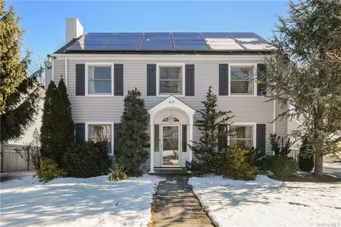 69 Grandview Ave, White Plains, NY 10605