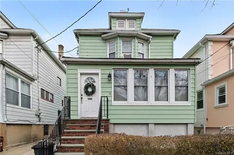 1654 Yates Ave, Bronx, NY 10461