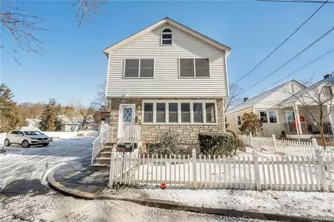 132 Van Tassel Ave, Mount Pleasant, NY 10591