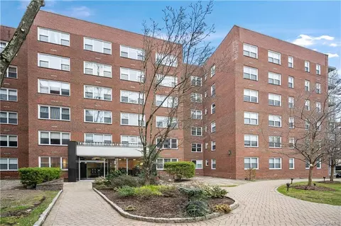 250 Garth Rd #4H3, Scarsdale, NY 10583