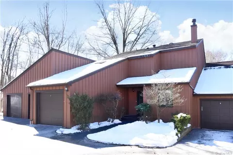 290 Birch Ln, Greenburgh, NY 10533