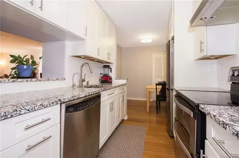 25 Rockledge Ave #306, White Plains, NY 10601