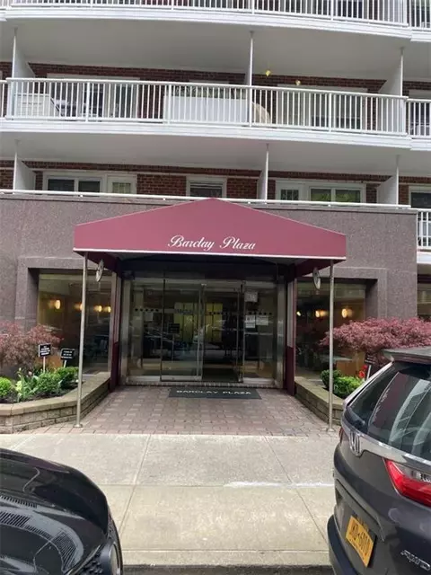 110-20 71st St #219, New York, NY 11375