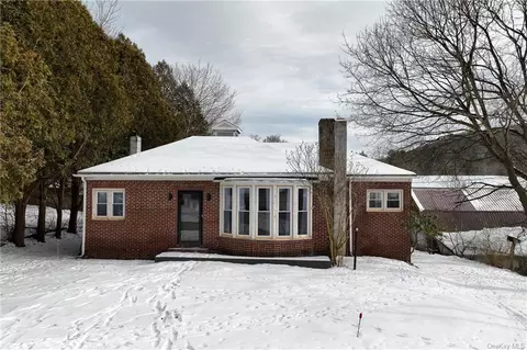 40 Jefferson Ave, Callicoon, NY 12748