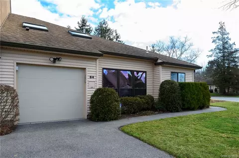 64 Hudson Watch Dr, Ossining, NY 10562