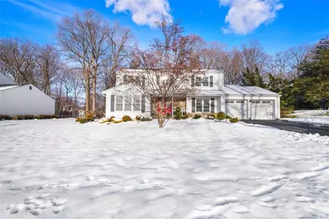 6 Millbury St, Ramapo, NY 10901