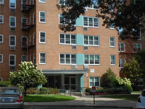 98 Dehaven Dr #4E, Yonkers, NY 10703