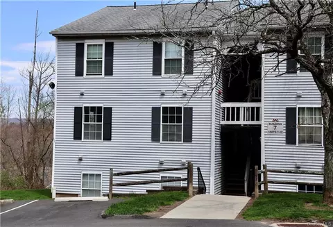 7 Lexington Hl #10, Monroe, NY 10926