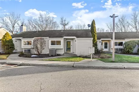 506 Eagles Ridge Rd, Southeast, NY 10509