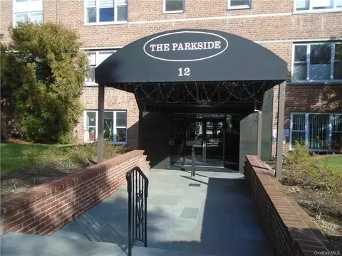 12 Westchester Ave #4G, White Plains, NY 10601