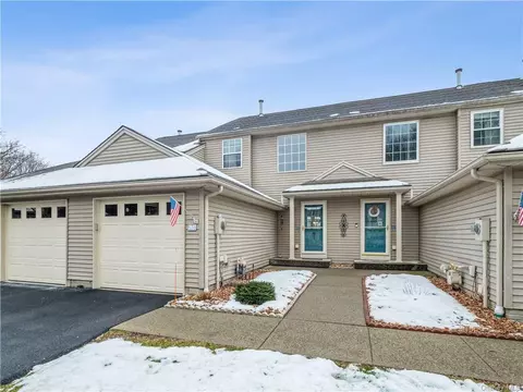 151 Elmcrest Dr, Fishkill, NY 12524