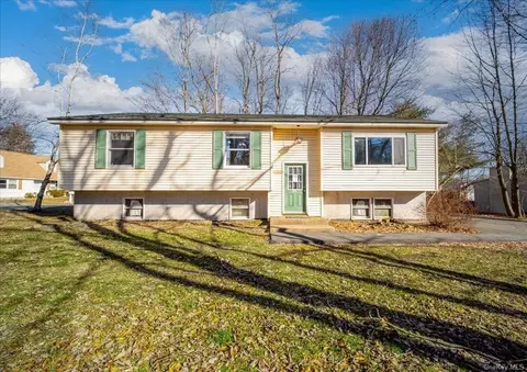 107 Park Ave, Thompson, NY 12701